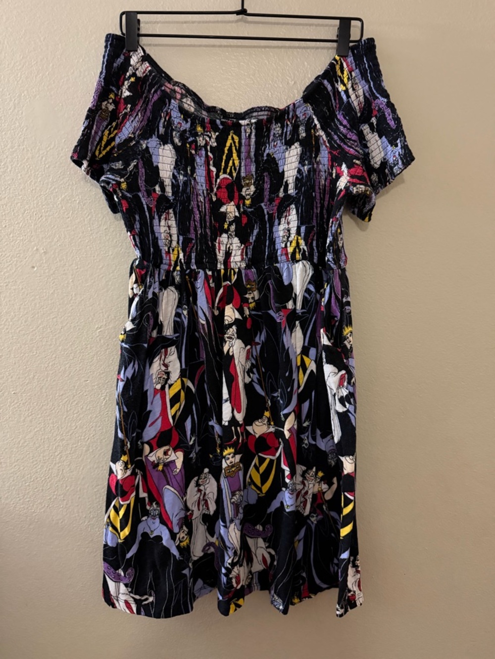 Torrid Disney Villains Smocked Off Shoulder Pocket Dress 2 2X 18/20 Black AOP